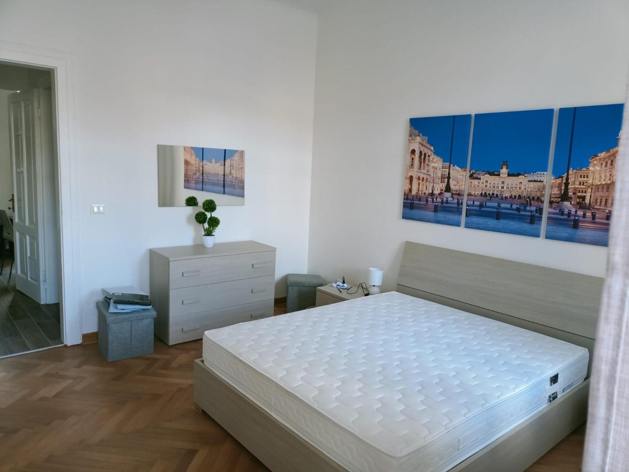 Casa Perugino Apartment Триест Екстериор снимка