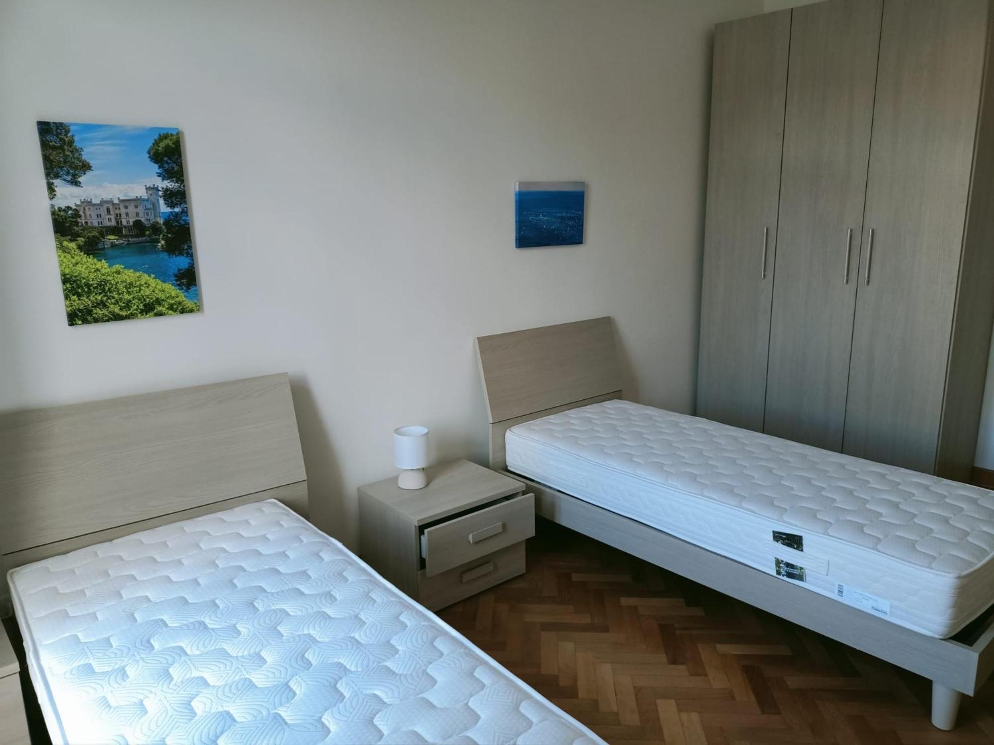 Casa Perugino Apartment Триест Екстериор снимка